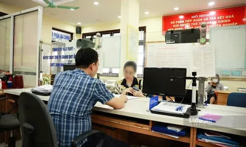 Quốc hội quyết định viên chức tăng hơn 5 triệu đồng/tháng kể từ 01/01/2026 trong mức hưởng trợ cấp thất nghiệp tối đa trong điều kiện nào?