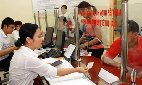 Bộ Nội vụ: Chính thức áp dụng tiền lương cán bộ công chức theo vị trí mới sau khi sắp xếp đơn vị hành chính vào thời gian nào?