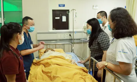 Hé lộ nội dung thư xin lỗi của Chủ tịch xã sau vụ Phó Bí thư xã lái xe biển xanh tông 1 trẻ tử vong