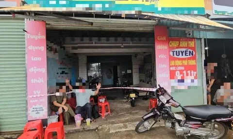 Nam thanh niên 18 tuổi tử vong trong nhà vệ sinh ở Đồng Nai: Hiện trường thế nào mà cả nhóm bạn không thể tin nổi?