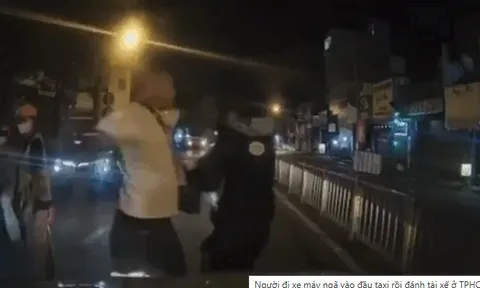 Tài xế ô tô bị người đi xe máy tấn công trên đường sau va chạm giao thông