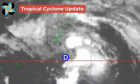 Áp thấp nhiệt đới đổ bộ vào Quảng Ninh - Hải Phòng, mưa to sẽ diễn ra ở những vùng nào?
