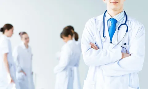 Từ 15/8, thủ tục khám chữa bệnh thay đổi đáng chú ý, liên quan trực tiếp đến quyền lợi hàng triệu người, ai cũng cần nắm rõ để không mất quyền lợi