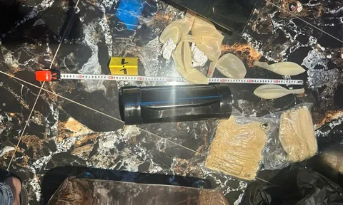 Bắt 10 quản lý, nhân viên nhà hàng 90’s House ở TPHCM vì phục vụ khách "tới bến" thứ cực kỳ nguy hiểm này