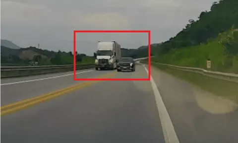 Cú vượt "thần thánh" có giá 5 triệu đồng của nữ tài xế lái ô tô Santa Fe: Lý do vượt ẩu khó cảm thông