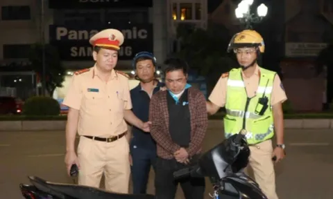 Danh tính thanh niên 29 tuổi hung hãn đâm thẳng vào xe CSGT khiến hai chiến sĩ ngã ra đường rồi bỏ chạy ở Hưng Yên