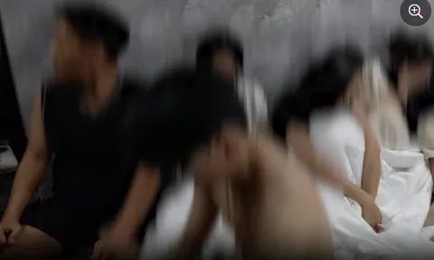 Cảnh sát ập vào khách sạn Larosa ở Nha Trang, phát hiện nhóm thanh niên "ở nhà ngoan lắm" nhưng "hư thân mất nết" đến mức này