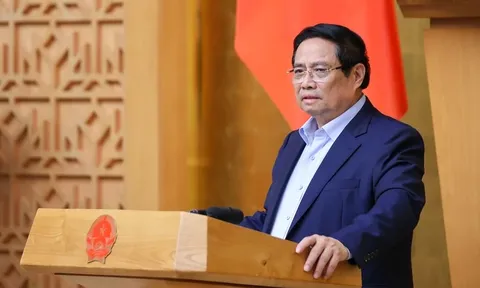 Thủ tướng Phạm Minh Chính chỉ đạo không để tình trạng thao túng, găm hàng, đội giá trên thị trường vàng