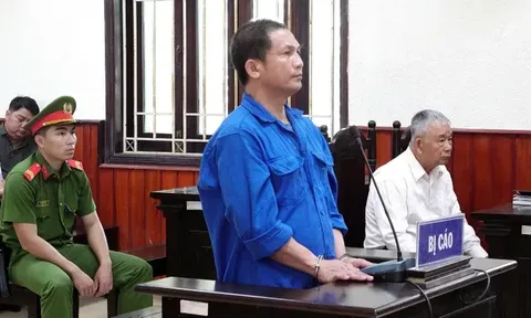 Kẻ cầm búa đánh vào đầu nữ trung tá công an lĩnh án