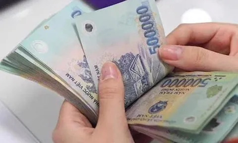 Xây dựng Đề án tiền lương và phụ cấp để áp dụng chung, thống nhất trong toàn hệ thống chính trị
