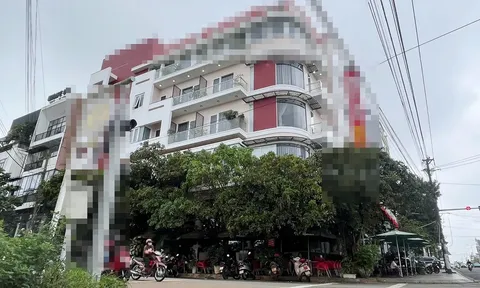 Bắt quả tang 3 đôi nam, nữ đang mua bán dâm tại khách sạn: Độ tuổi 22-26, giá 2 triệu đồng/người, cắt phế khó ngờ từ bảo vệ kiêm "tú ông"