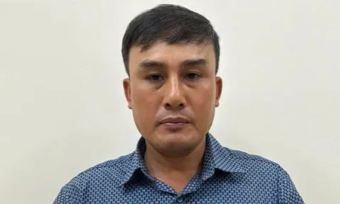 Bắt giữ khẩn cấp tài xế taxi "chặt chém" người phụ nữ nghèo 2,5 triệu đồng