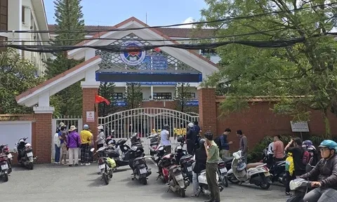 Xôn xao thông tin thực phẩm bẩn vào bếp ăn bán trú, phụ huynh nháo nhào đón con về nhà: Lãnh đạo trường nói gì?