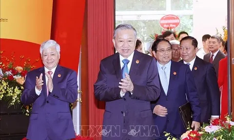 Khai mạc Đại hội đại biểu Đảng bộ Mặt trận Tổ quốc, các đoàn thể Trung ương lần thứ I