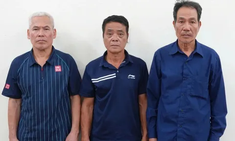 Danh tính 3 nam bảo vệ Bệnh viện đa khoa cơ sở 1 tỉnh Lào Cai bị khởi tố vì hành hung lái xe ôm