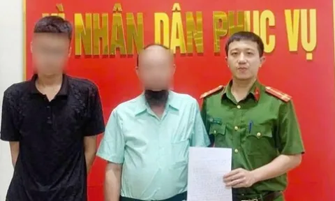 Công an chặn xe khách, kịp thời cứu một nam sinh thoát cú lừa chết người