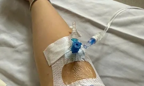 Nhiều cư dân tại chung cư ở TPHCM nhập viện sau khi ăn bánh mì: Chủ tiệm bánh mì que lên tiếng nói ngay điều này