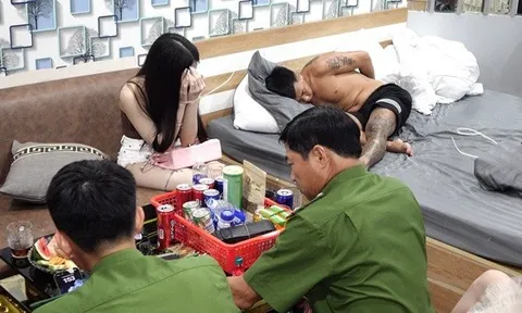 Những con số gây choáng bên trong ổ “bay lắc” tại quán karaoke trá hình ở Pleiku gây chấn động