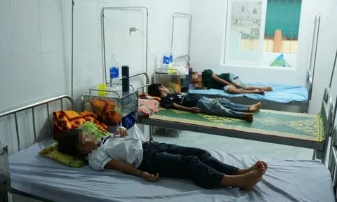 Hiệu trưởng lên tiếng về thông tin Hiệu phó không cho đưa học sinh bị ngộ độc đi viện ở Quảng Trị