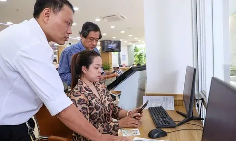 Chốt toàn bộ CBCCVC được nhận thêm 4.000.000 đồng/tháng đến hết 30/9/2027 khi đáp ứng những điều kiện nào tại Nghị quyết 01?