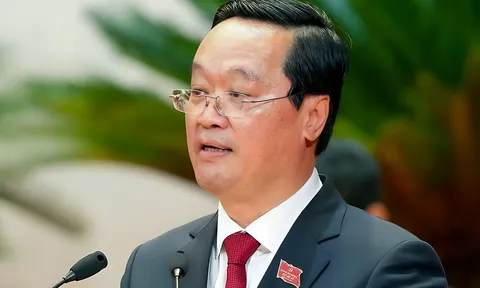 Ông Nguyễn Đức Trung tái đắc cử Bí thư Tỉnh ủy Nghệ An