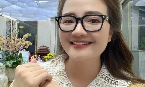 "Nữ hoàng livestream" Hoàng Hường đã kiếm tiền "khủng" từ những nguồn nào?