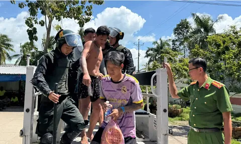 9 đối tượng cầm đầu vụ học viên tấn công cán bộ, bỏ trốn khỏi trại cai nghiện bị tạm giữ