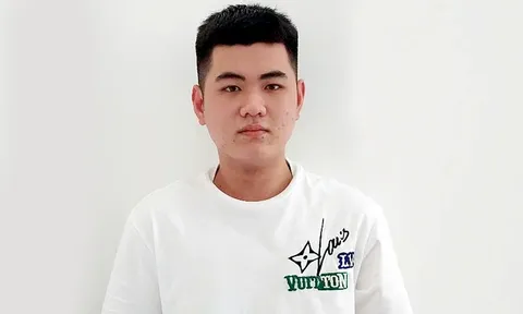 Lời khai rùng mình của Lê Đan Huy 20 tuổi đâm bạn gái 32 tuổi 1 nhát dao chí mạng đến tử vong trên vỉa hè