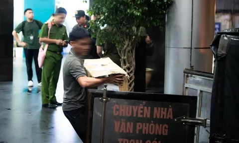 Buổi tối căng thẳng tại trụ sở công ty Shark Bình