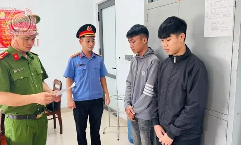 Khởi tố "đôi bạn cùng lùi" 7 lần bán “trót lọt” 12 điếu thuốc DOMINIX có chứa chất ma túy trong 1 tháng