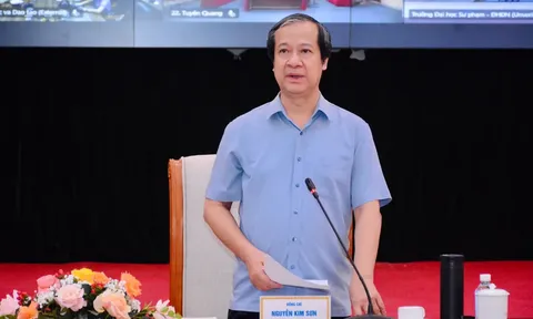 Bộ trưởng Bộ Giáo dục và Đào tạo khẳng định triển khai một bộ sách giáo khoa dùng chung từ 2026-2027