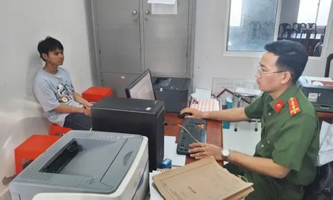 Tạm giữ Trần Nhật Duy, 18 tuổi