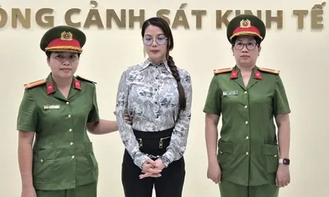 Sững sờ lý do diễn viên, người mẫu Trương Ngọc Ánh bị bắt: Bị cáo buộc chiếm đoạt hàng nghìn lượng vàng, hàng chục tỷ đồng