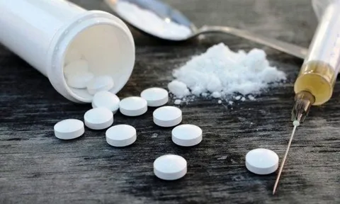 Bắt Vì San U sinh năm 2000