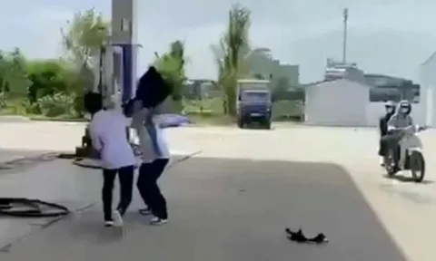 Tin mới nhất vụ học sinh lớp 12 bị học sinh lớp 11 đâm tử vong ở Thanh Hóa