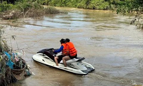 Thiếu niên ra khỏi nhà từ trưa đến đêm không trở về: Nghi vấn đau lòng dưới sông Cái
