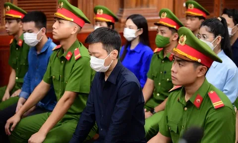 Hoa hậu Thùy Tiên, Quang Linh, Hằng "du mục" cùng nhận 1 mức án, cụ thể là bao nhiêu năm tù?