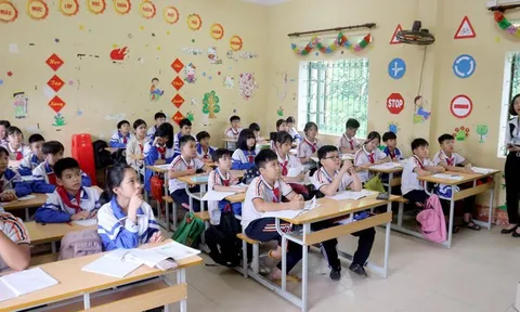 Bảng lương giáo viên từ 1/1/2026 vượt mức 18.000.000 đồng/tháng theo hệ số đặc thù, cụ thể thế nào theo dự thảo?