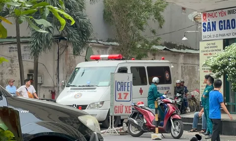 Hiện trường vụ người phụ nữ rơi từ tầng thượng chung cư xuống tử vong