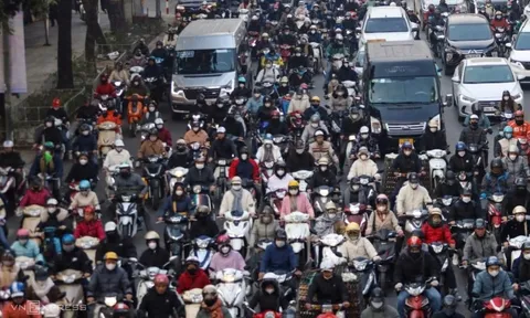 Hà Nội: Lộ trình chuyển đổi xe máy xăng sang xe máy điện và những việc đang triển khai