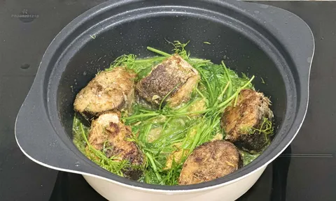 Người đàn ông bị ung thư gan: Bác sĩ cảnh báo 1 thói quen tưởng như vô hại nhưng âm thầm rước bệnh, nhiều bà nội trợ Việt cũng đang làm điều này, cần bỏ ngay