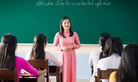 Từ 01/01/2026 mức chi thu nhập tăng thêm cho nhà giáo, viên chức và người lao động trong cơ sở giáo dục nghề nghiệp, giáo dục đại học sẽ như thế nào?