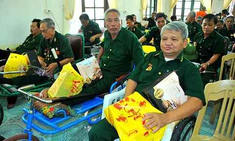 Đảng, Nhà nước chính thức chi tặng quà Tết Nguyên đán Bính Ngọ 2026 đến 31/01/2026 theo Nghị quyết 418