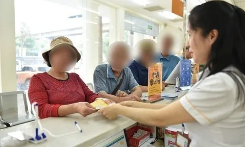 Tặng quà Tết 2026 trực tiếp vào tài khoản đang hưởng phụ cấp, trợ cấp hàng tháng (nếu có) hoặc chi trả trực tiếp bằng tiền cho các đối tượng tại Nghị quyết 418 ra sao?