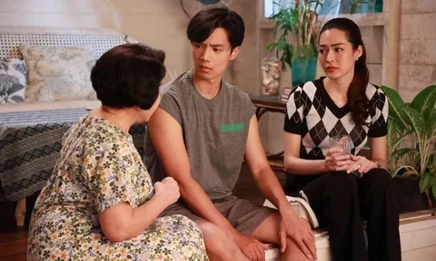 Lần đầu về ra mắt, nhìn thái độ xét nét của mẹ anh, tôi muốn chia tay dù vẫn còn rất yêu