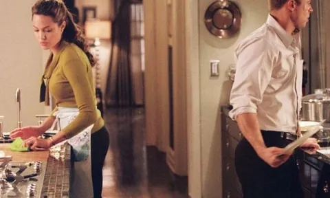 Về thăm con gái, tôi không ngờ lại si mê vợ cũ, nhưng có một điều khiến chúng tôi không thể "gương vỡ lại lành" dù biết còn yêu