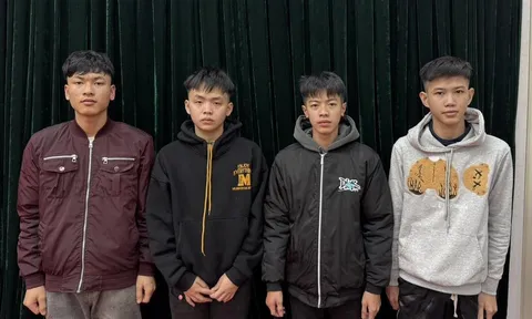 Gặp người lạ chặn đánh để dằn mặt, 4 thanh niên bị khởi tố