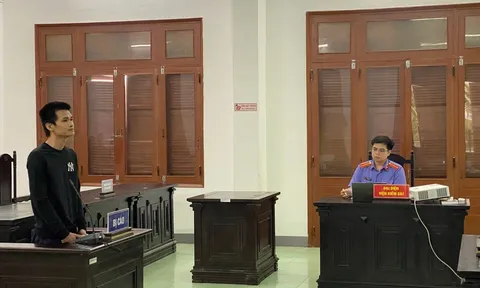 Trần Triệu Quí đánh thai phụ vì gói mì tôm 10.000 đồng lĩnh 6 tháng tù