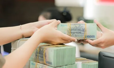 Nâng lương vượt một bậc cho các Cán bộ công chức cấp xã theo Nghị định 179 trong thực hiện nhiệm vụ đạt thành tích ra sao?