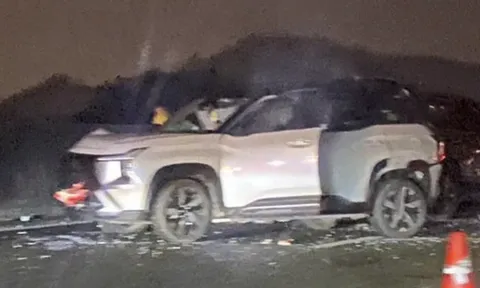 Ám ảnh xe móp méo, ùn tắc tại hiện trường tai nạn liên hoàn trên cao tốc Phan Thiết - Dầu Giây